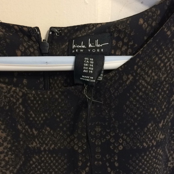 NWT Nicole Miller Snake Print Dress size 10 - Picture 3 of 7